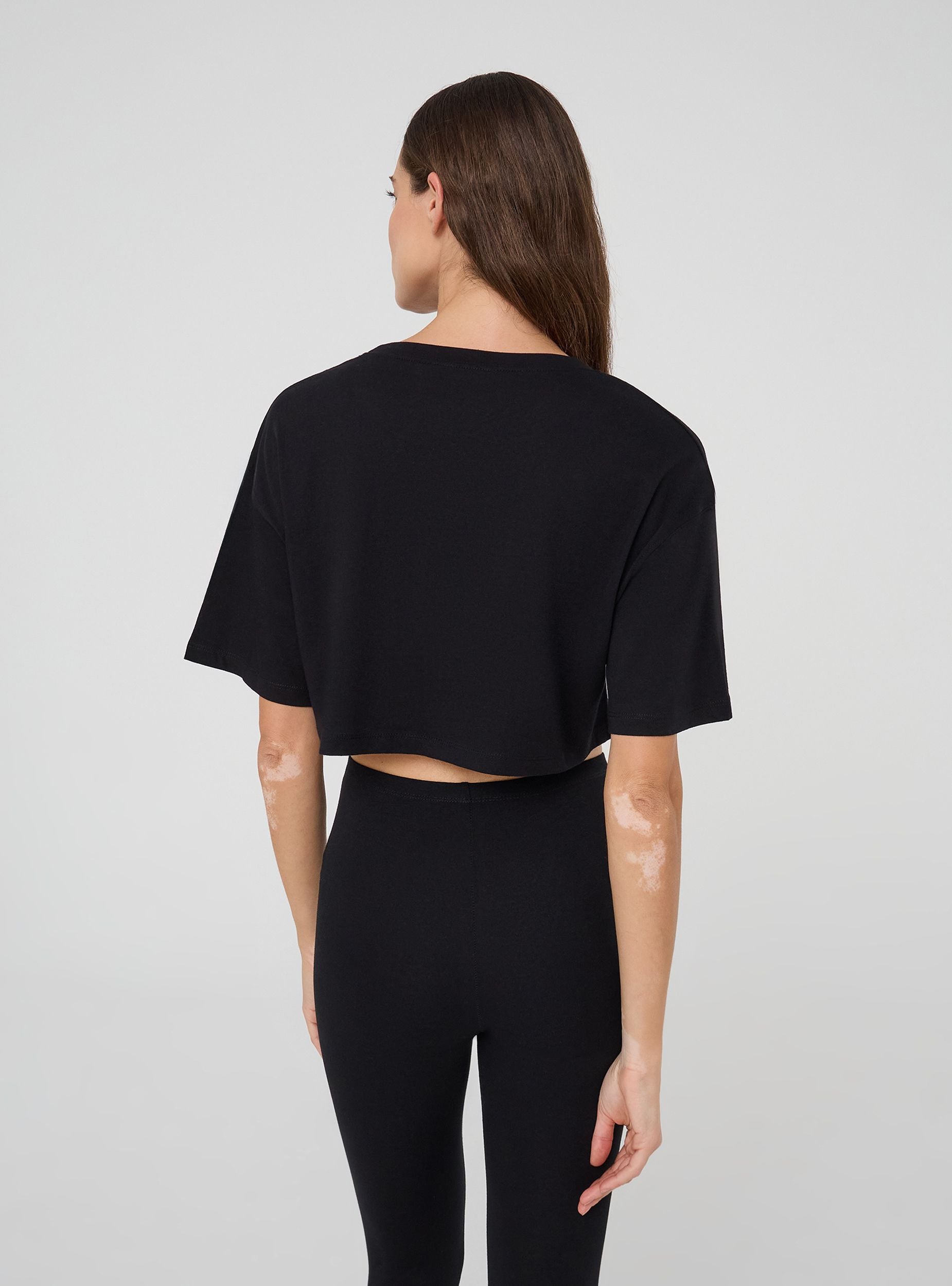 Pack 2 t-shirt crop ampie a tinta unita 2x