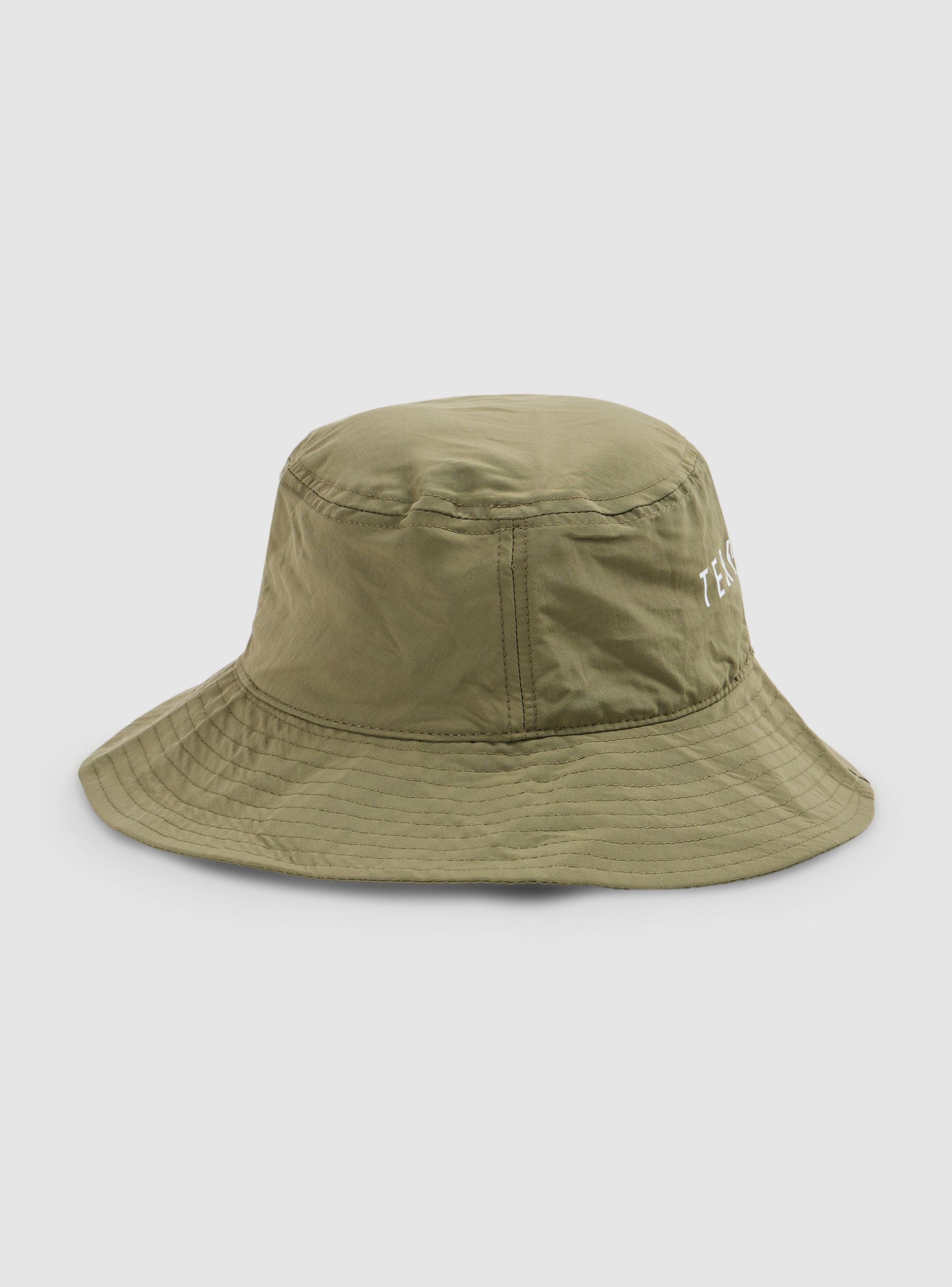 Cappello pescatore con laccetto e scritta