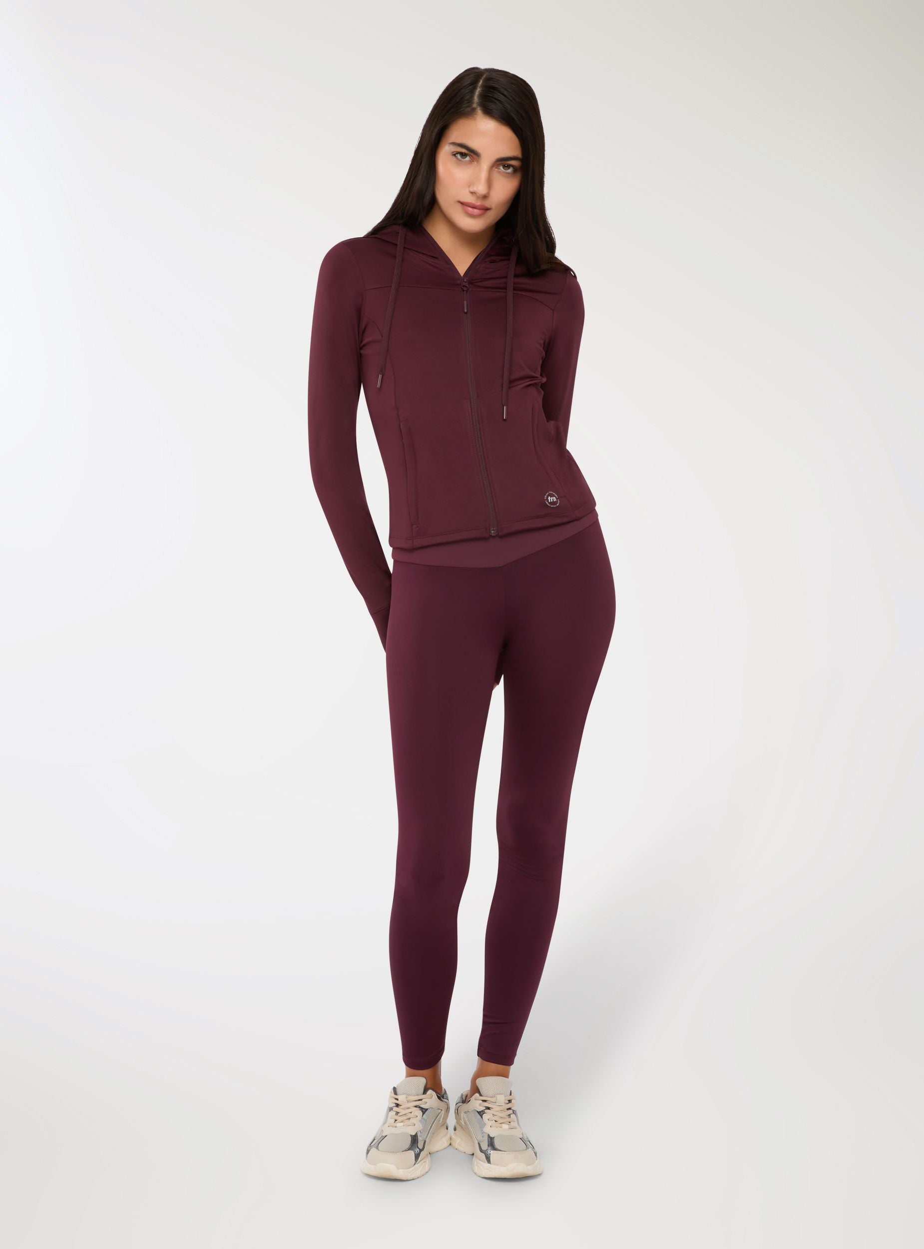 Felpa sportiva con cappuccio e zip