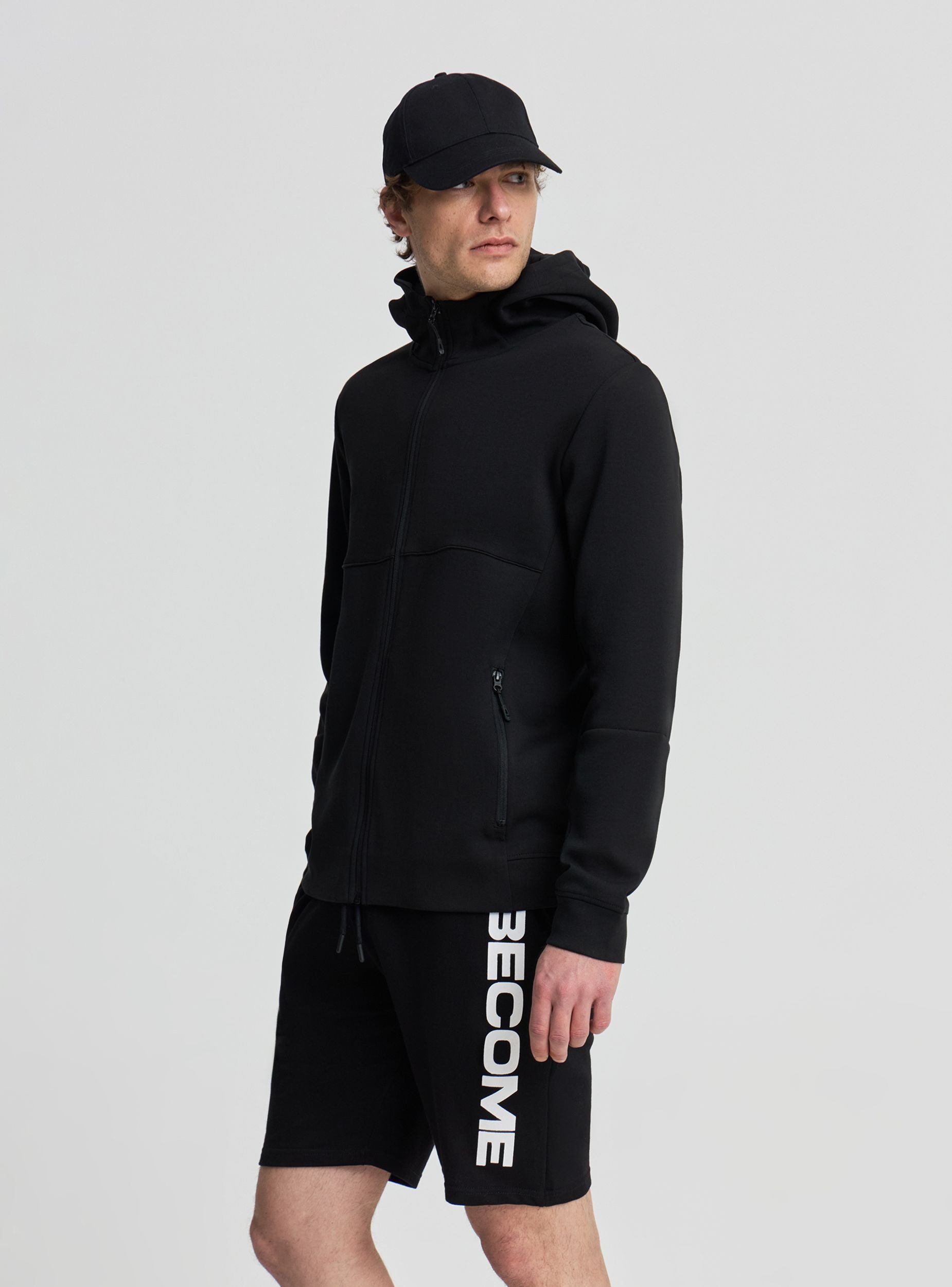Felpa tecnica con cappuccio e zip