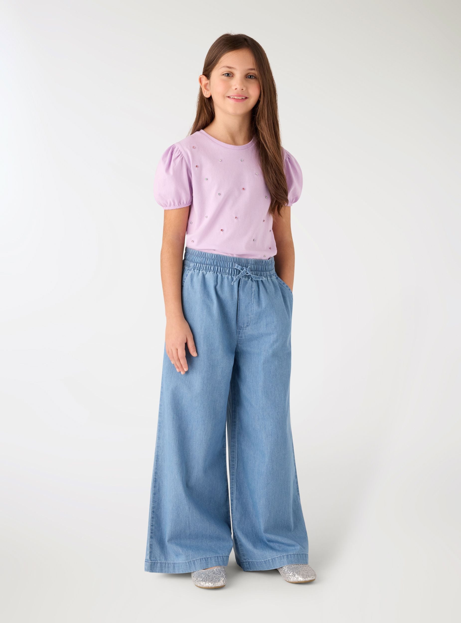 T-shirt con strass e maniche a palloncino donna