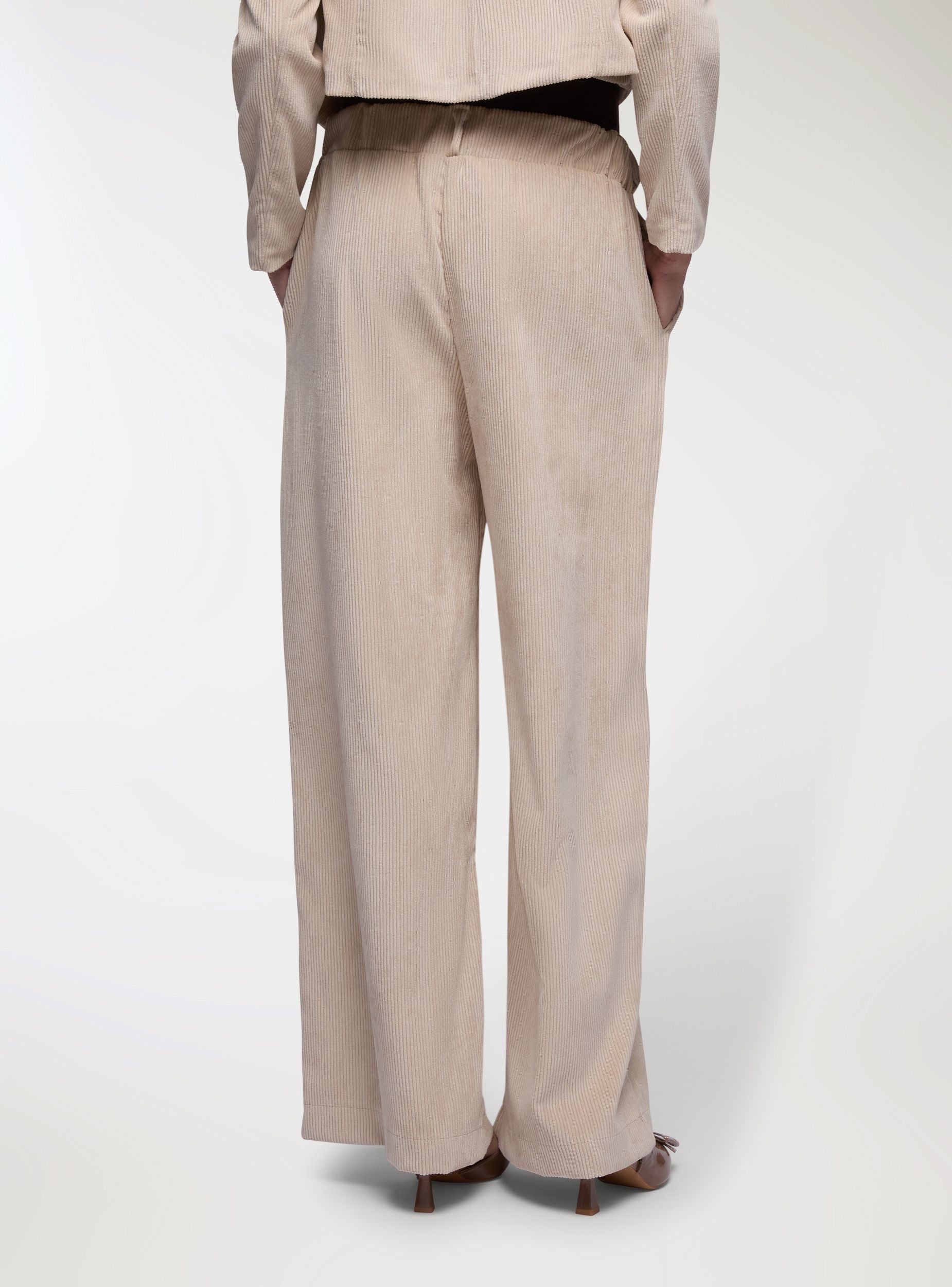 Pantaloni wide leg velluto a costine con cintura Bianco lana