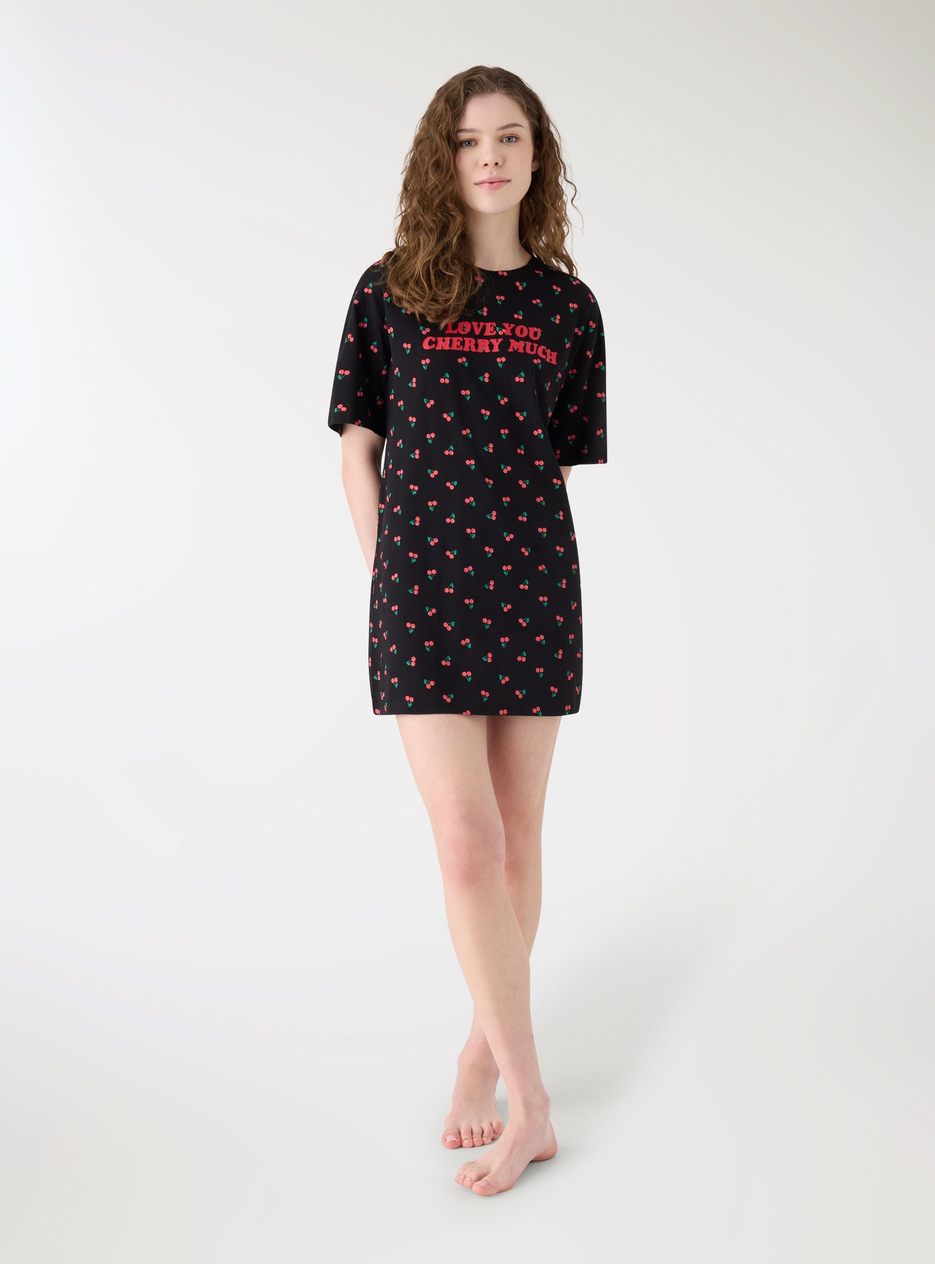 T-shirt over Pigiama con stampa frutta Var nero donna