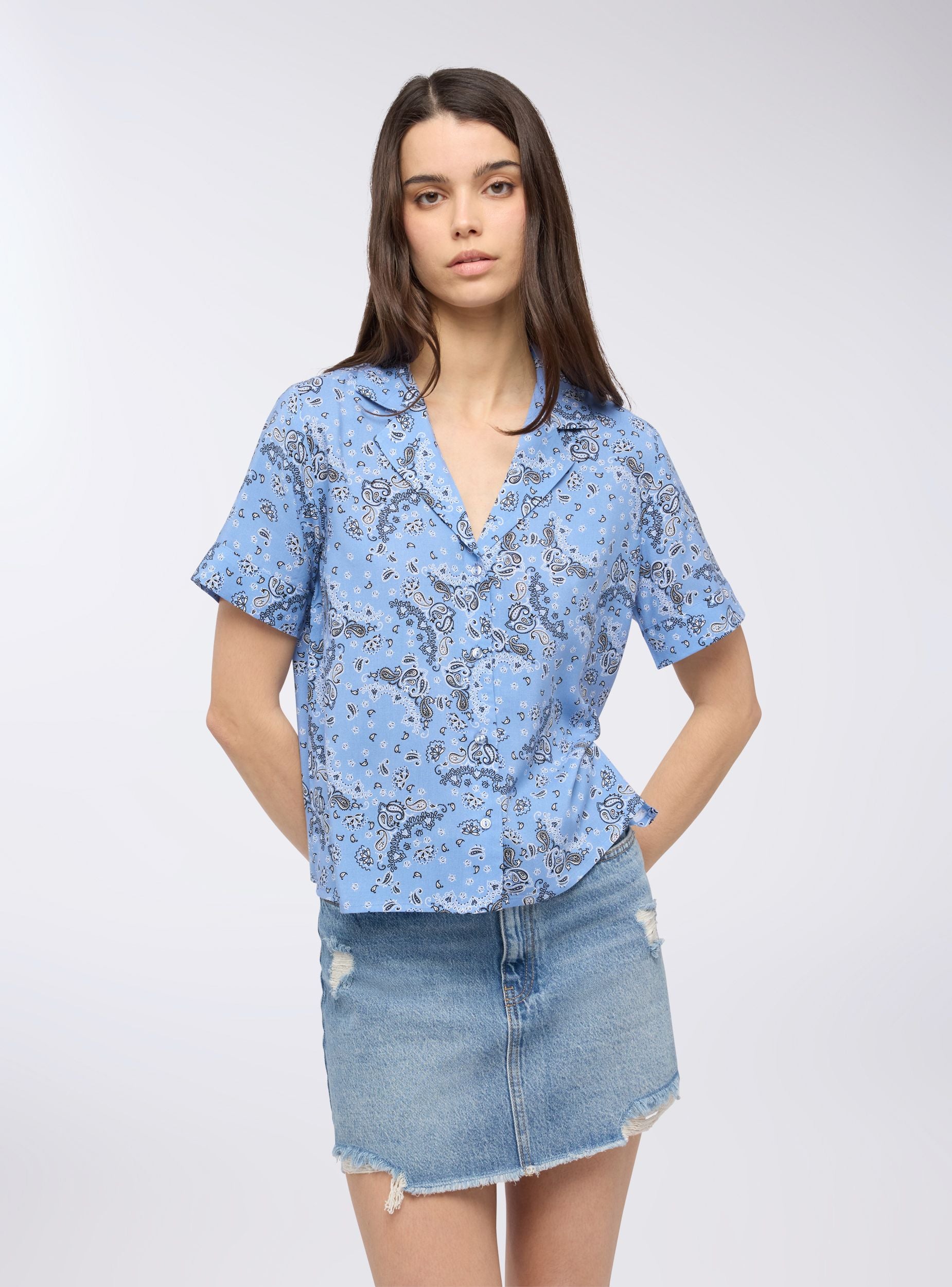 Camicia ampia stampa bandana Var blu denim