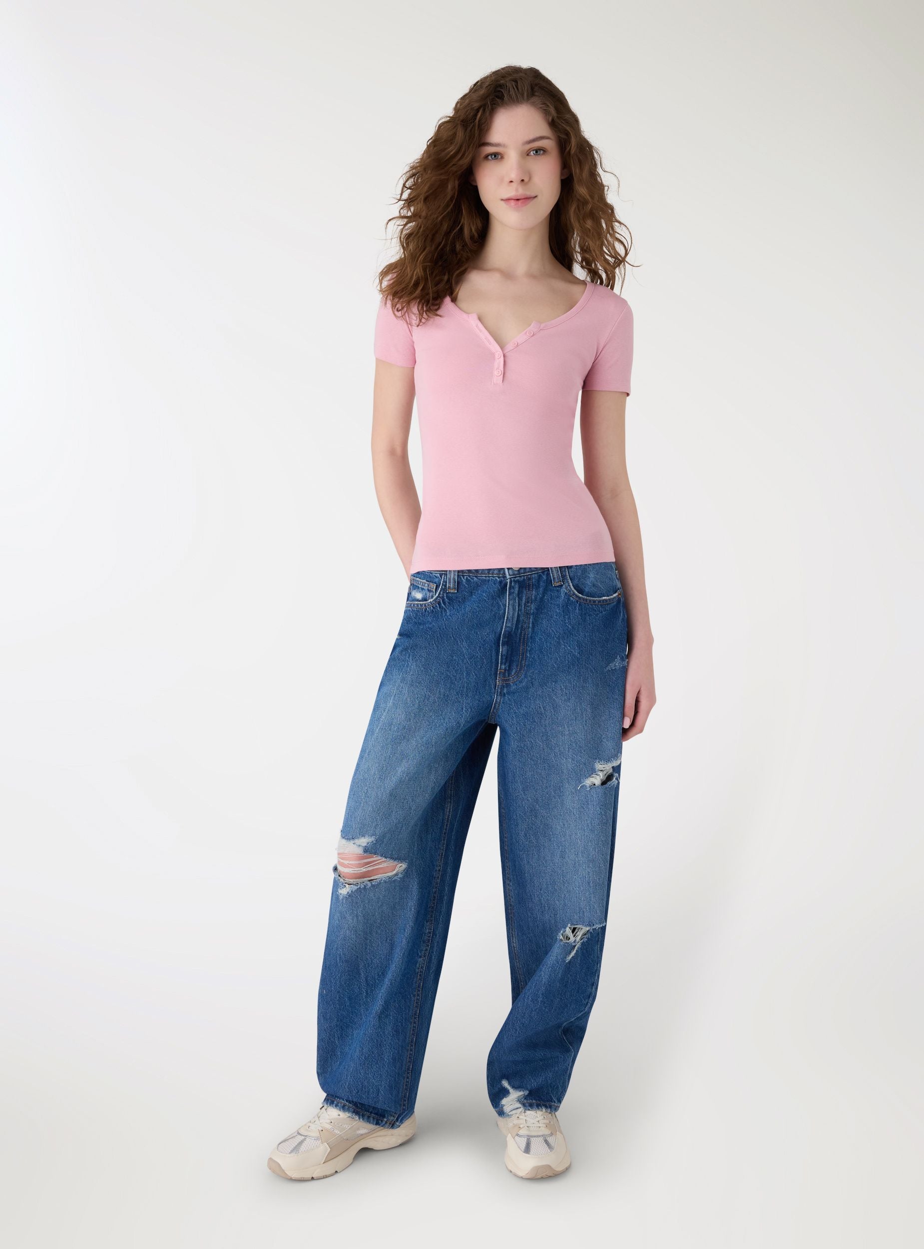 T-shirt serafino tinta unita donna