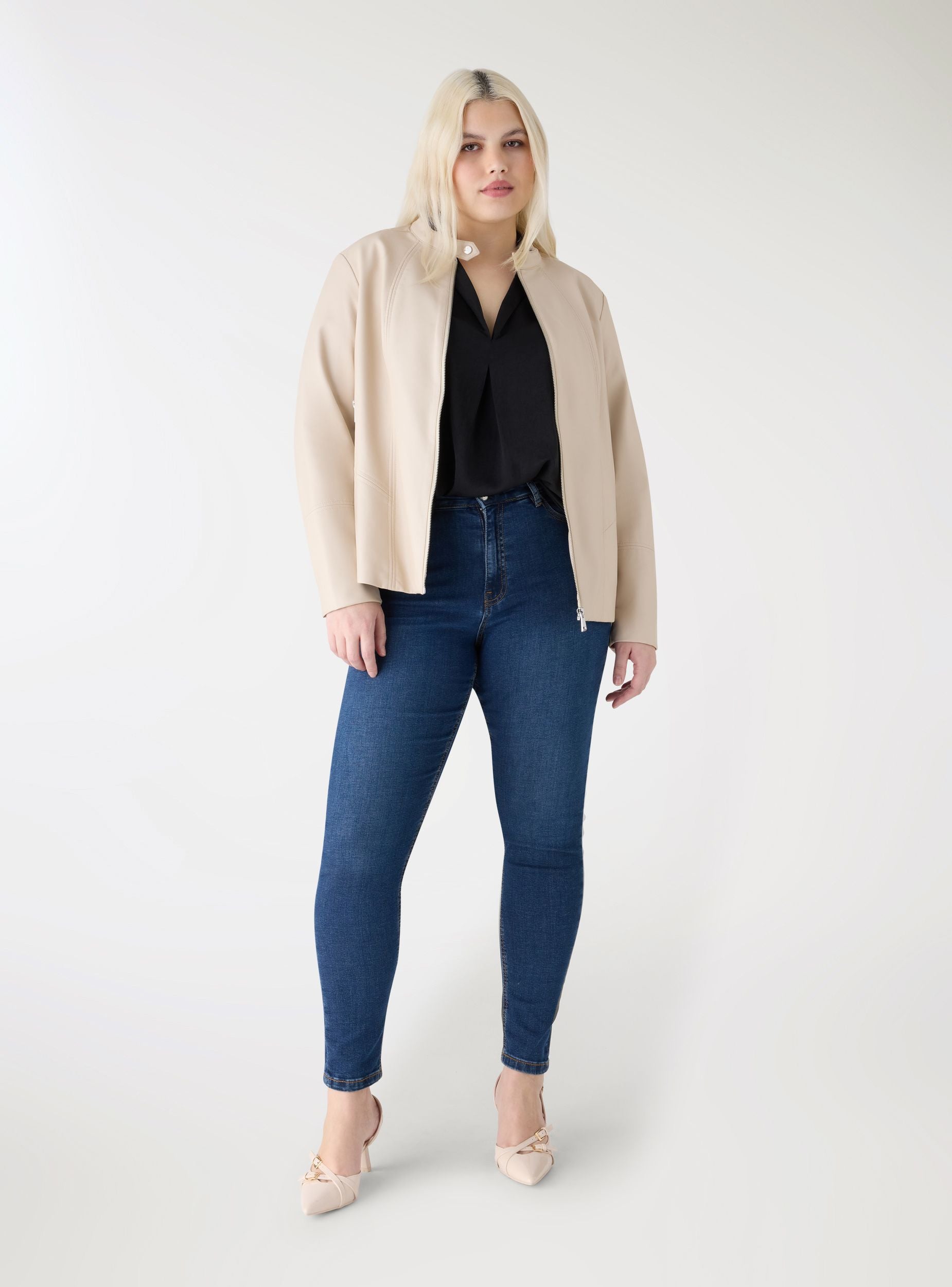 Biker similpelle collo alla coreana Beige chiaro