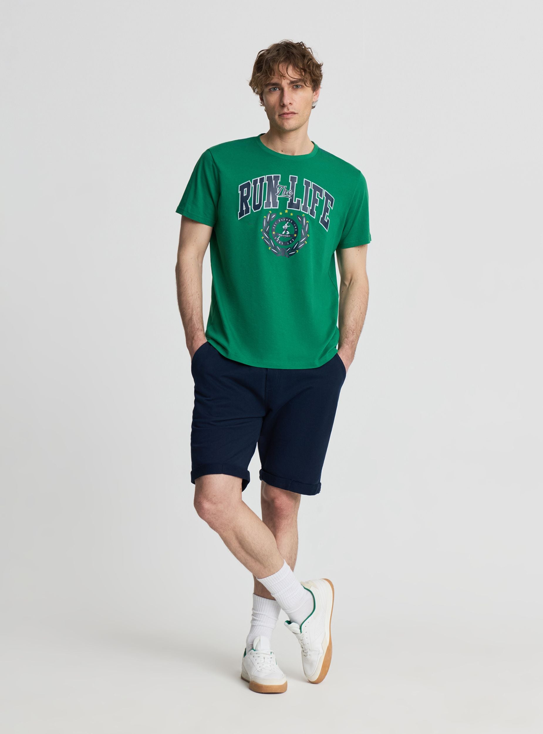 T-shirt con stampa college Verde prato uomo