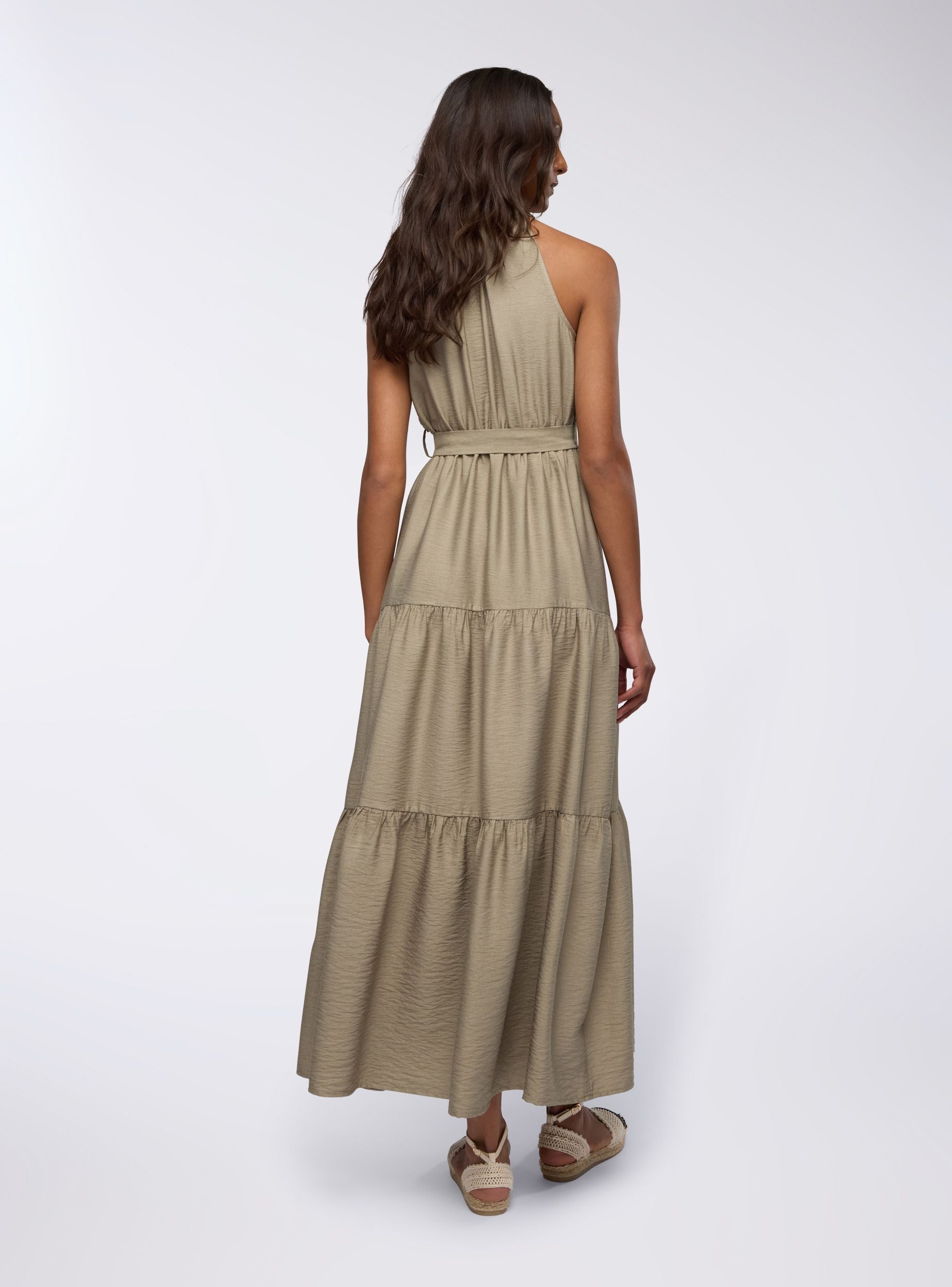 Vestito lungo scollo americano con balze donna