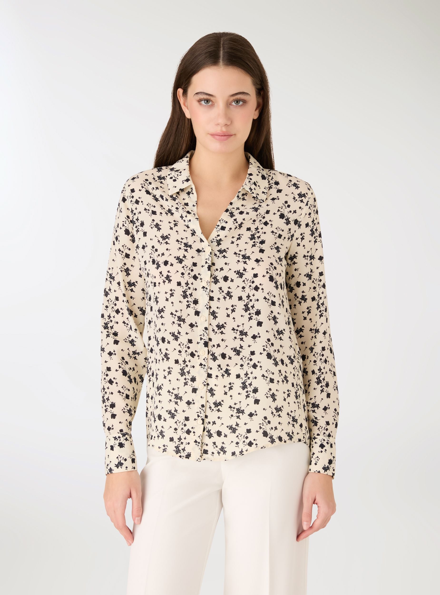 Camicia ampia con stampa fiori Var avorio