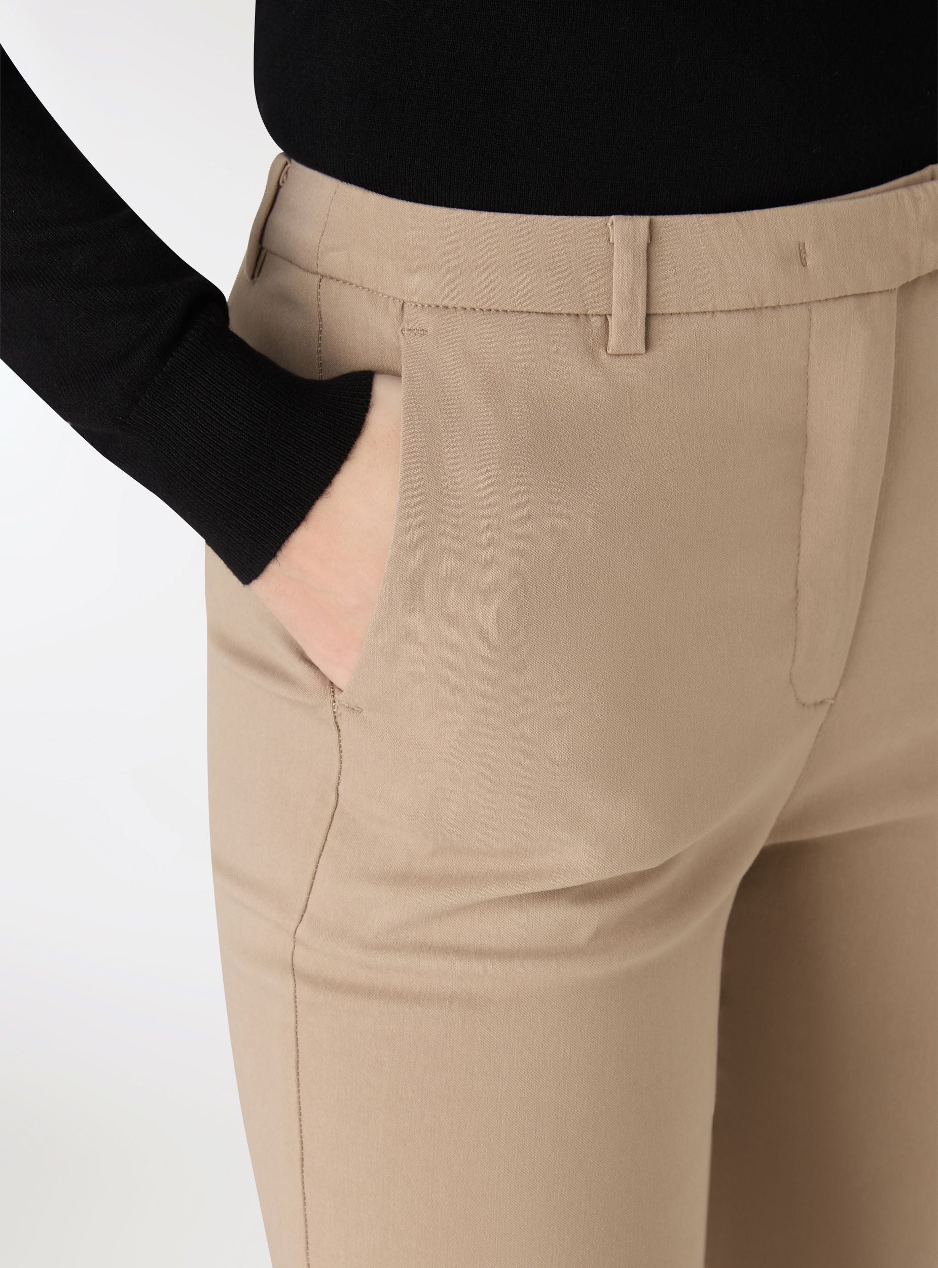 Pantaloni skinny con tasche alla francese Beige scuro