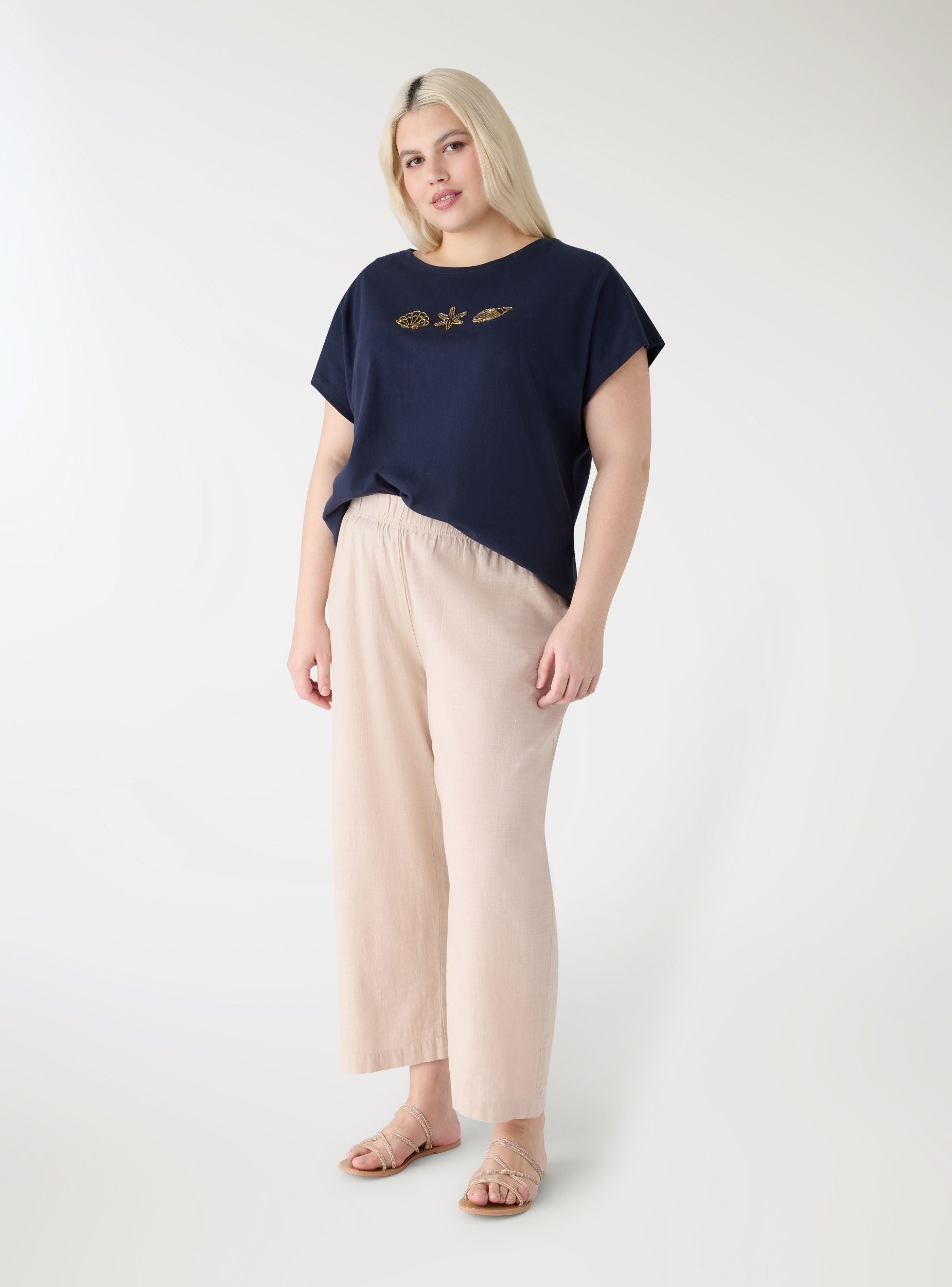 T-shirt Curvy con ricamo marino Blu scuro donna