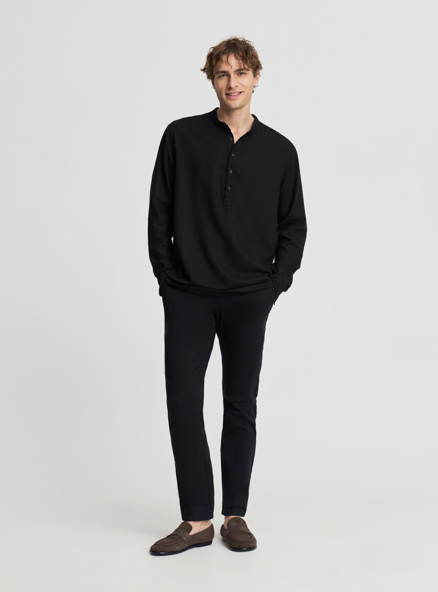 Camicia con collo coreano misto lino