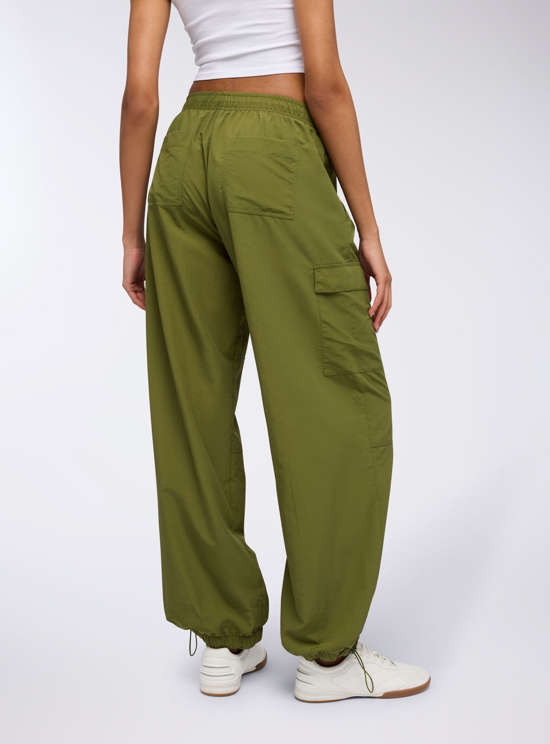 Pantaloni parachute tinta unita Verde militare