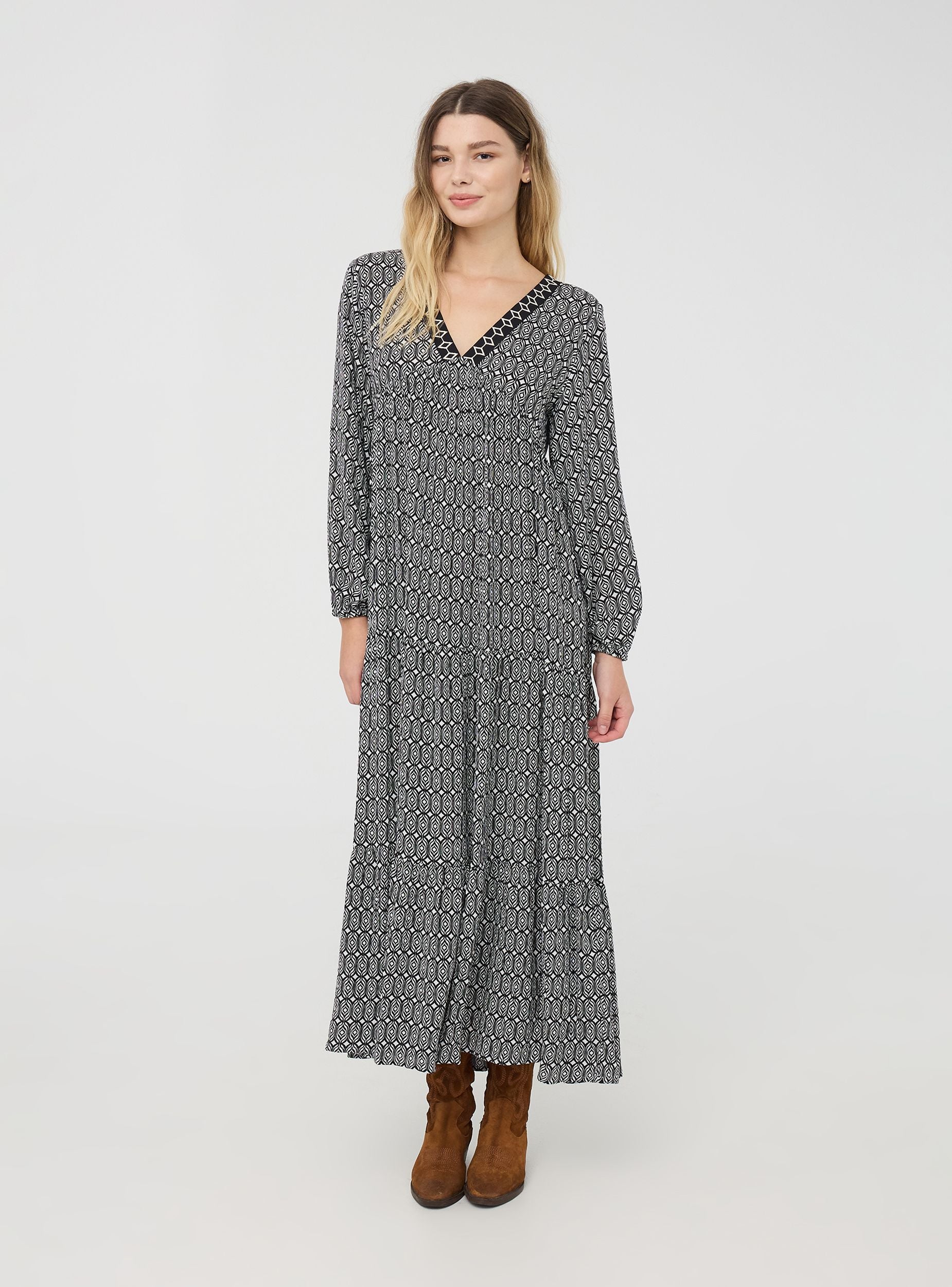 Vestito lungo con maniche lunghe a fantasia Var bianco lana donna