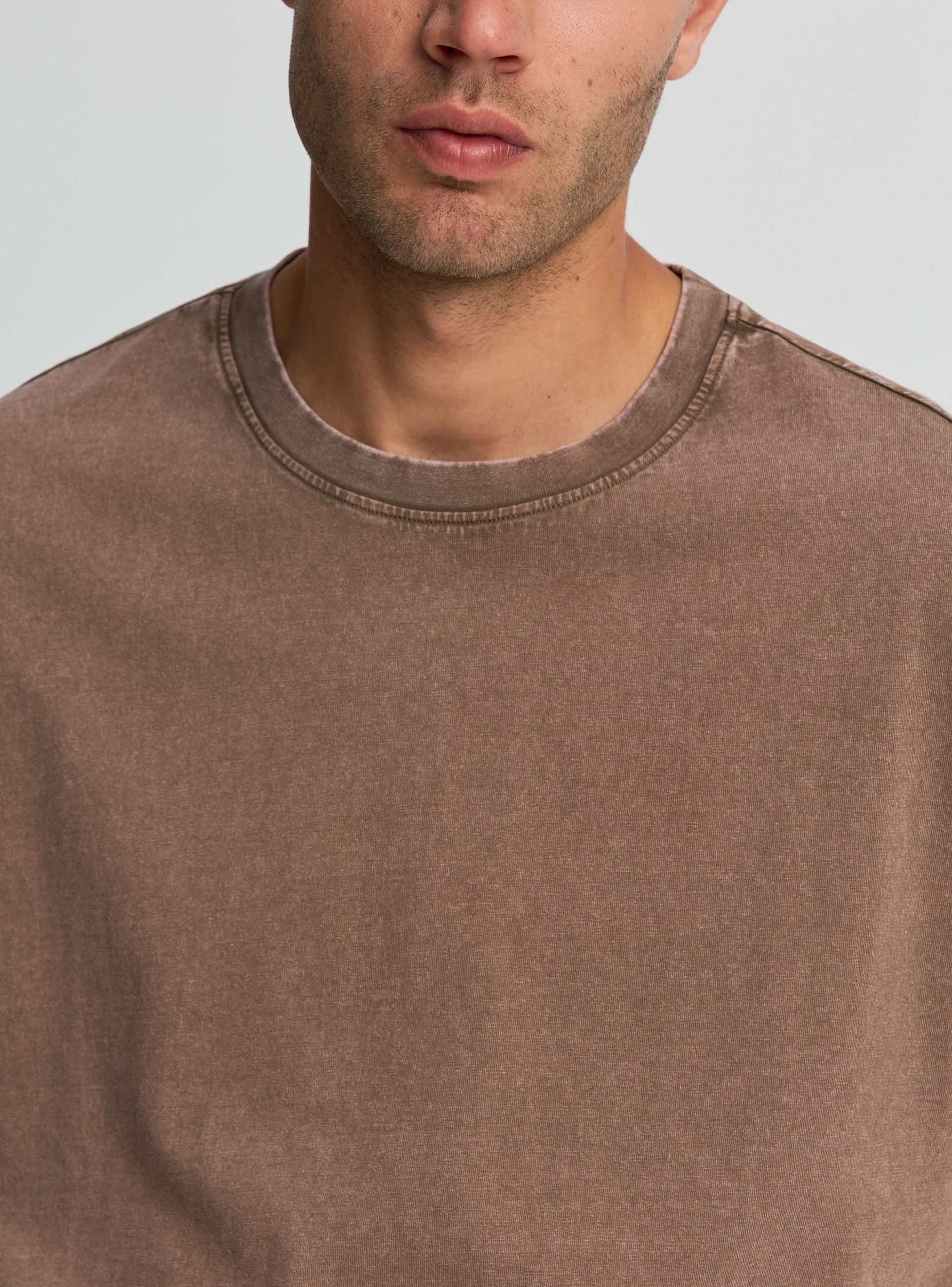 T-shirt crop tinta unita uomo