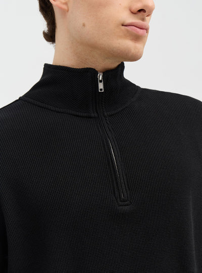 T-shirt con collo a zip