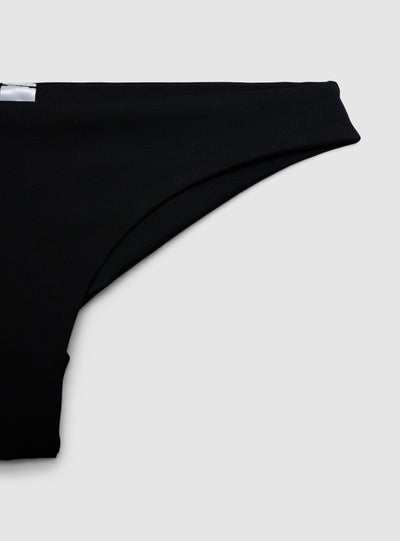 STILLG-SAC0018369001-S105-DETAIL1.jpg