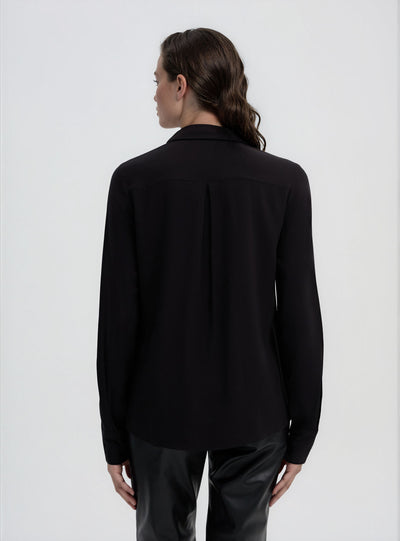 Camicia ampia a tinta unita