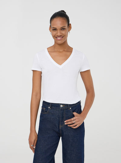 Camiseta de cuello en V lisa