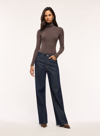 Solid colour ribbed turtleneck sweater