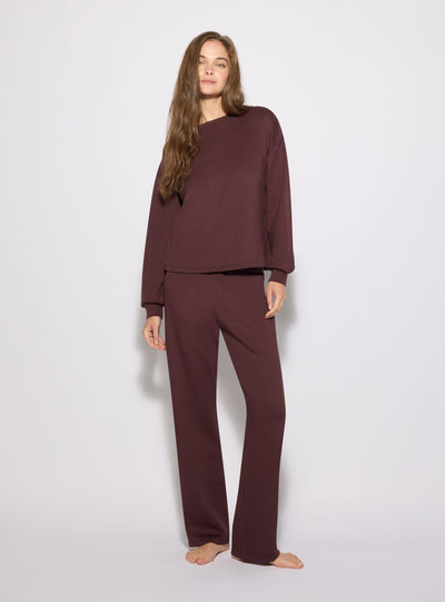 Set pigiama tinta unita con t-shirt e pantaloni