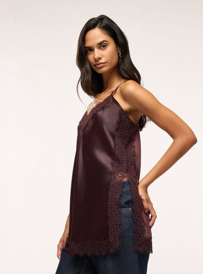 Top con pizzo e spalline sottili satin