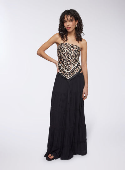 Gonna lunga con inserto in macramè