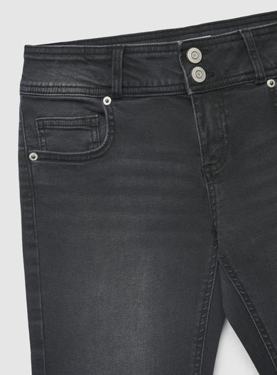 STILLG-SAB0086389001-S415-DETAIL1.jpg