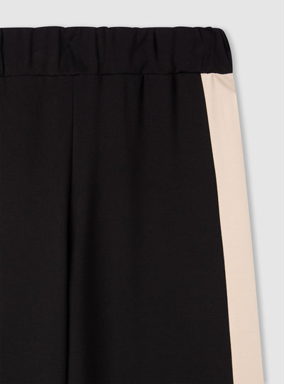 STILLG-SAB0084233001-S105-FULLBACK.jpg