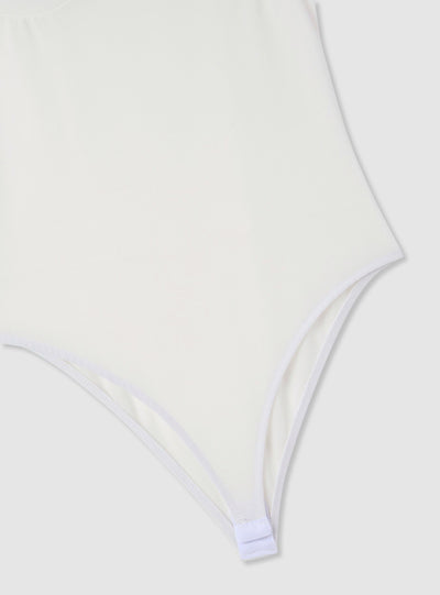 STILLG-SAB0088969001-S021-FULLBACK.jpg