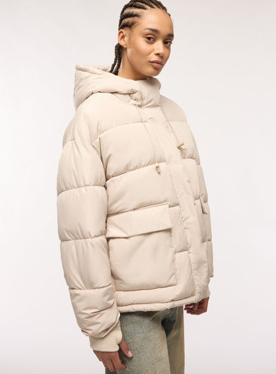 Giubbotto imbottito oversize con cappuccio