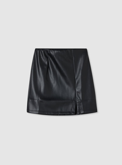 Mini skirt with leather-effect and slit