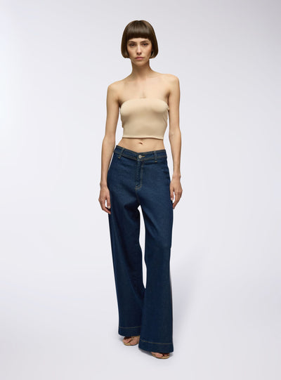 Top crop a fascia tinta unita