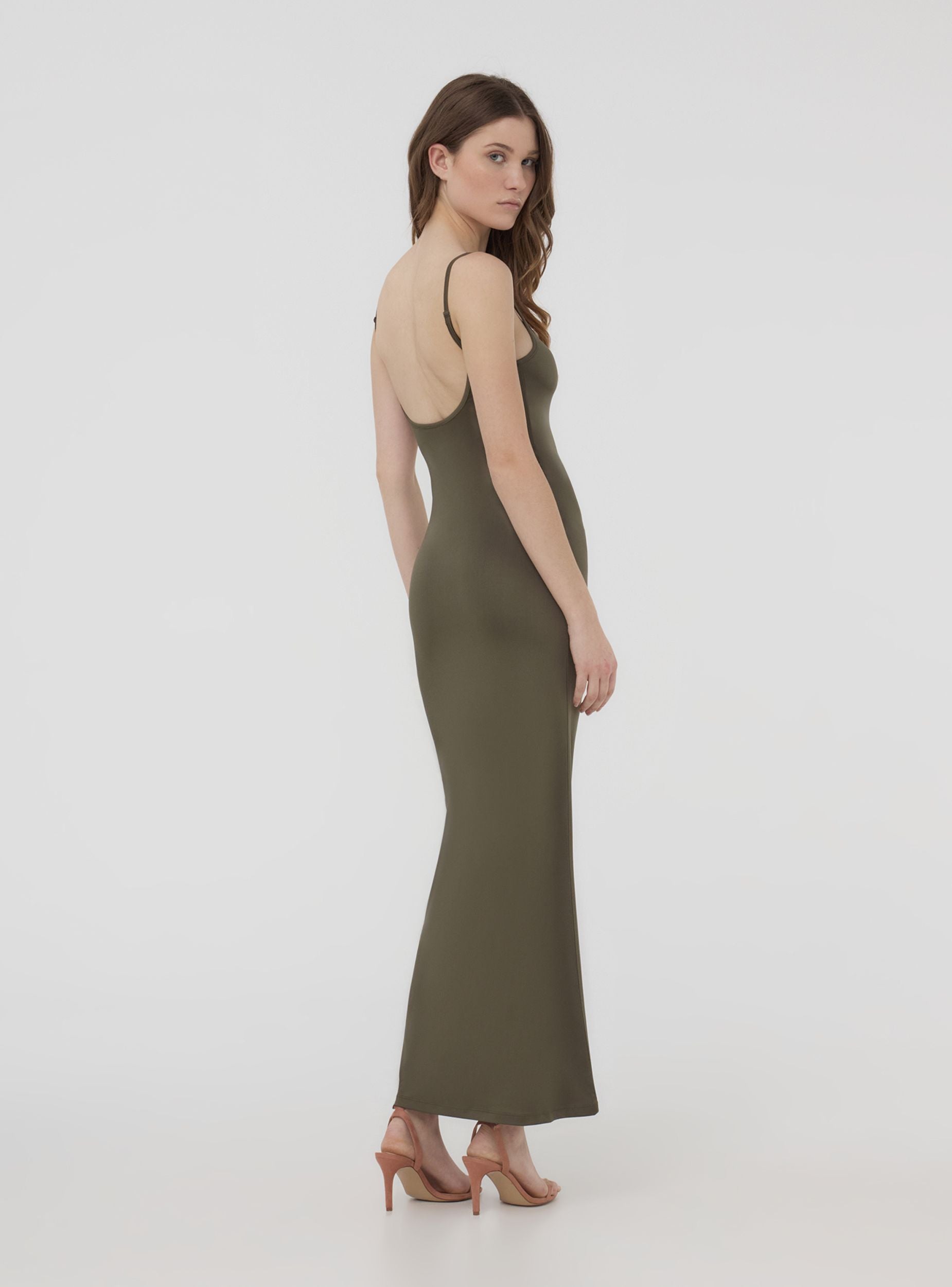 Long solid-colour bodycon dress - Terranova Long solid-colour bodycon dress - Terranova