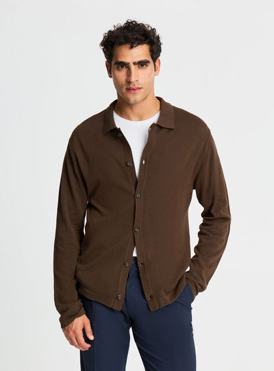 Cardigan con bottoni e colletto camicia