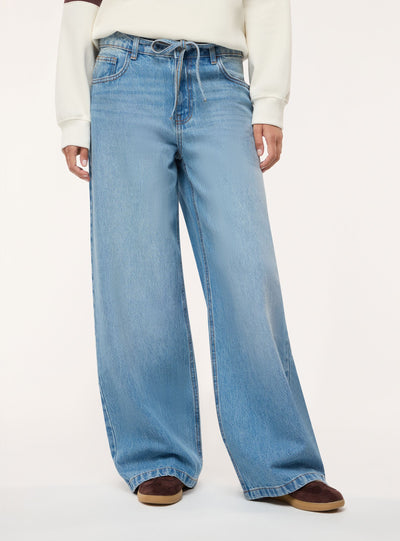 Jeans super wide leg con coulisse