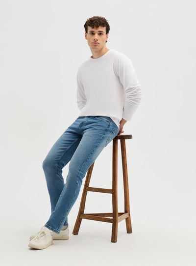 Jeans regular a tinta unita