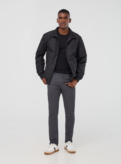 Lightweight nylon jacket without hood