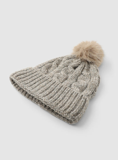 Berretto a trecce con pompon effetto luccicante