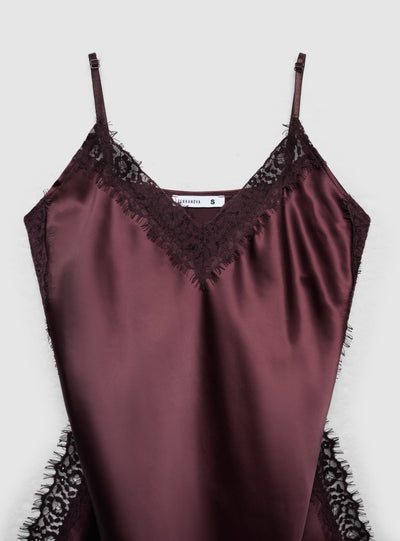 Top con pizzo e spalline sottili satin