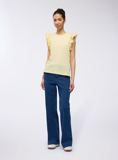 Eyelet ruffle T-shirt