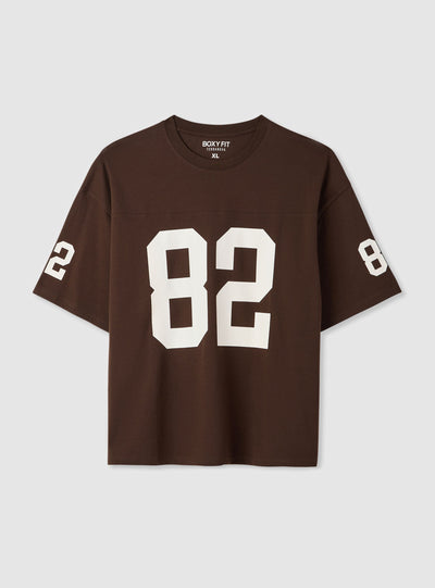 T-shirt con stampa numero e vestibilità boxy