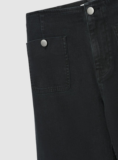 Jeans wide leg con tasche a toppa