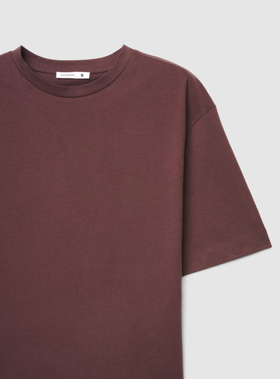 T-shirt over a tinta unita