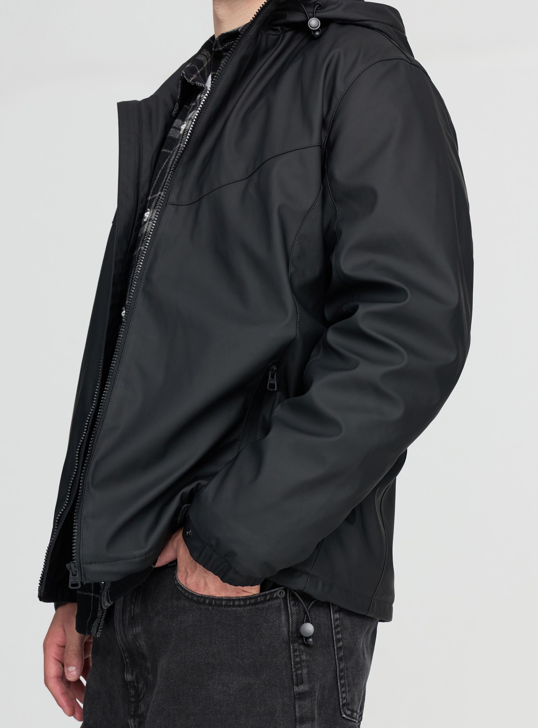 Lightweight technical water-resistant jacket - Terranova