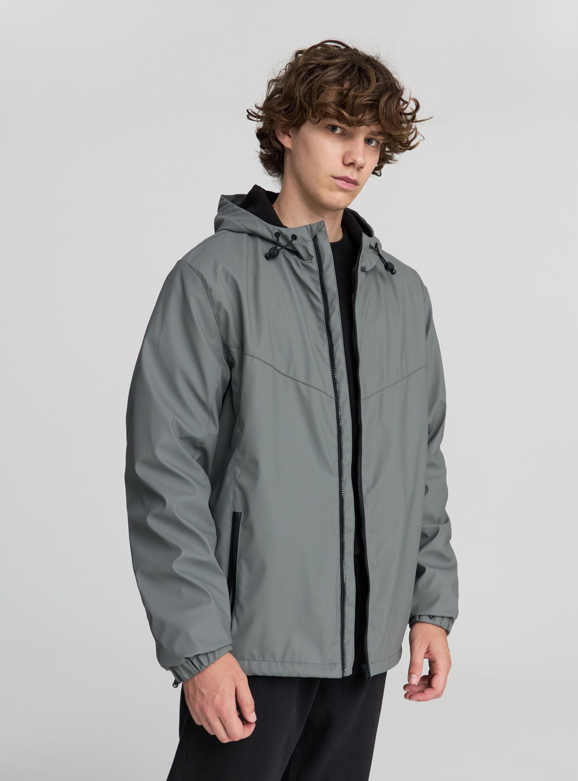 Lightweight technical water-resistant jacket - Terranova