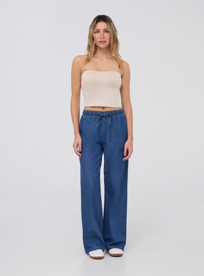 Top crop a fascia con coppe interne