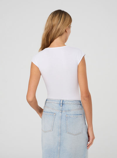 Body elasticizzato con scollo a v