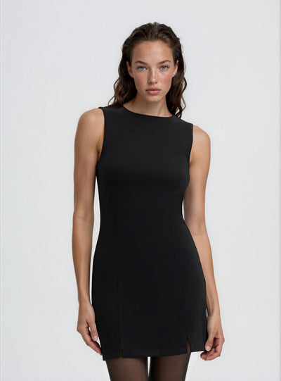Vestito tubino smanicato con spacchi