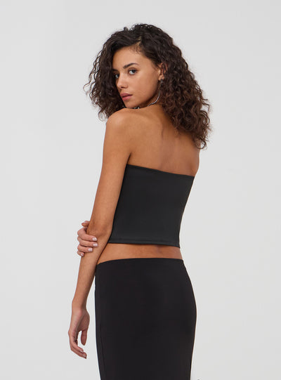 Top crop a fascia con coppe interne